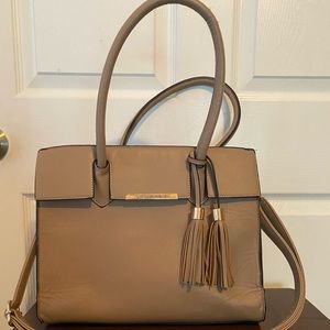 Nude handbag